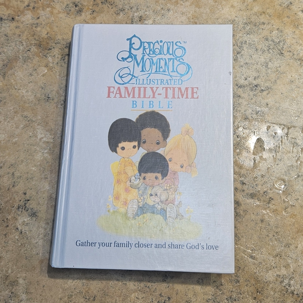Precious Moments Illustrated Family-Time Bible
